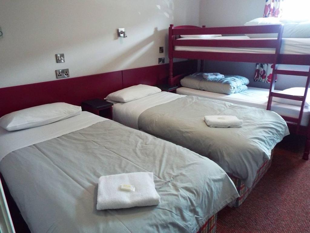 Tralee Holiday Lodge Guest Accommodation Bagian luar foto