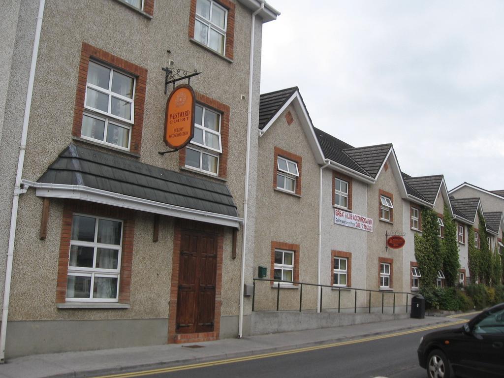 Tralee Holiday Lodge Guest Accommodation Bagian luar foto