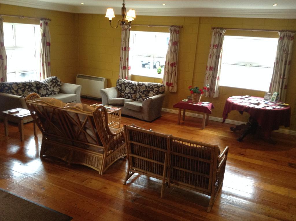 Tralee Holiday Lodge Guest Accommodation Bagian luar foto